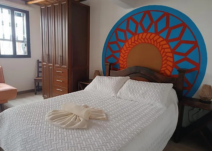 Hotel Boutique La Cueva De La Luna, El Arte Se Hace Descanso